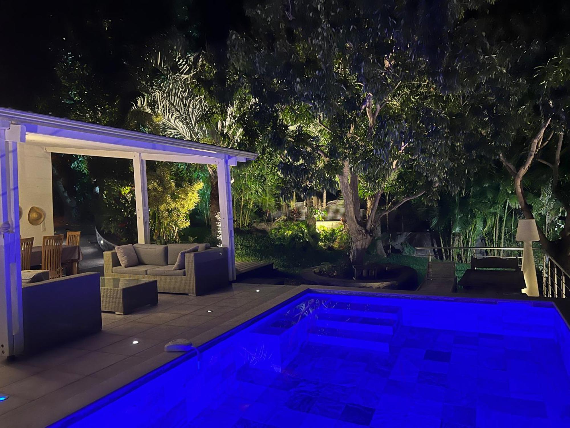 Villa Tropicale - Meuble De Tourisme 4 Etoiles Сен-Жиль-ле-Бэн Экстерьер фото